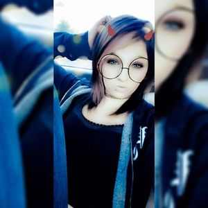 Meet your Posher, Marlana